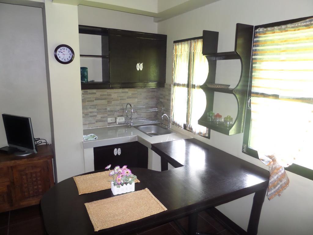 Casa Mia Resort Puerto Galera Zimmer foto